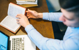 Comment rédiger un document de recherche au format APA - un guide complet